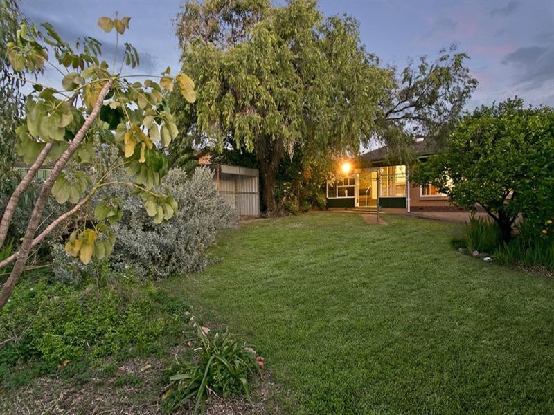 40 Barrington Avenue, Enfield SA 5085