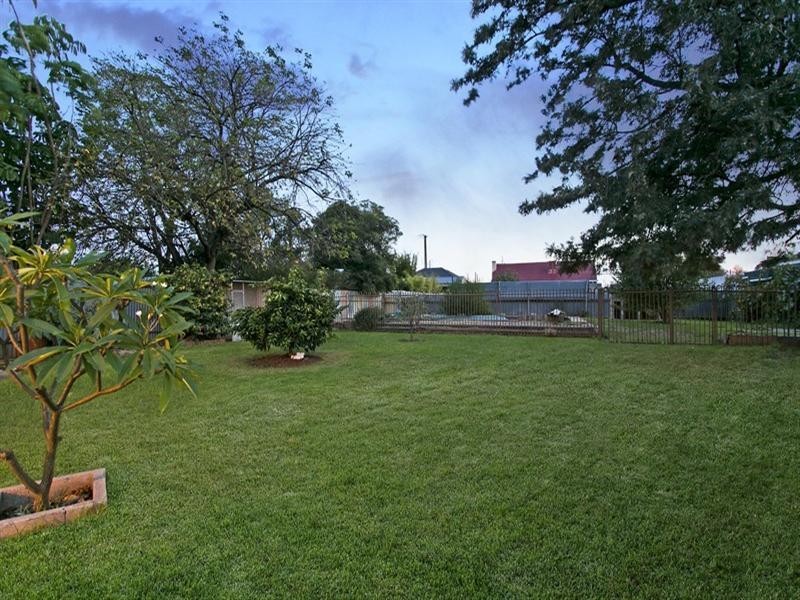 2 Ayredale Avenue, Clearview SA 5085