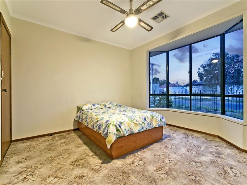 2 Ayredale Avenue, Clearview SA 5085