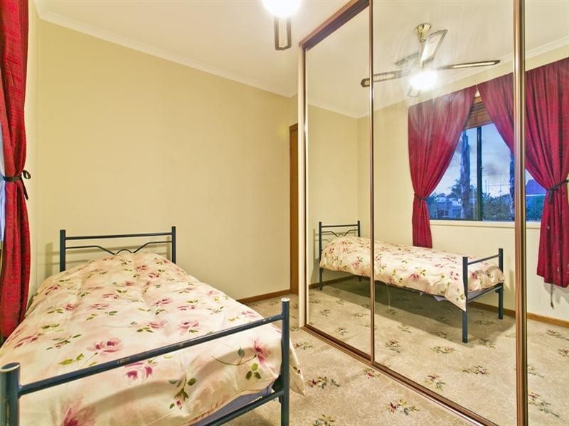 2 Ayredale Avenue, Clearview SA 5085