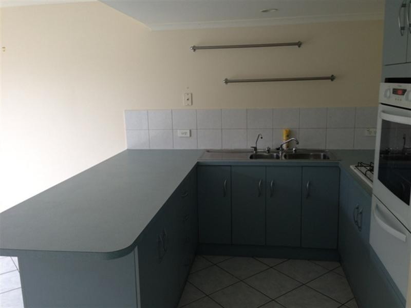 1/9-13 Mayfair Place, Wynn Vale SA 5127