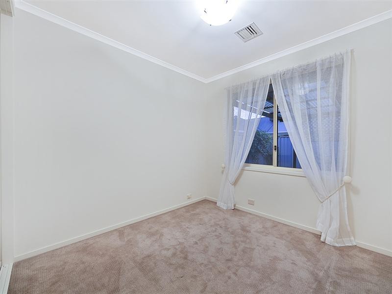 33 Victoria Drive, Oakden SA 5086