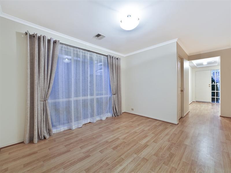 33 Victoria Drive, Oakden SA 5086