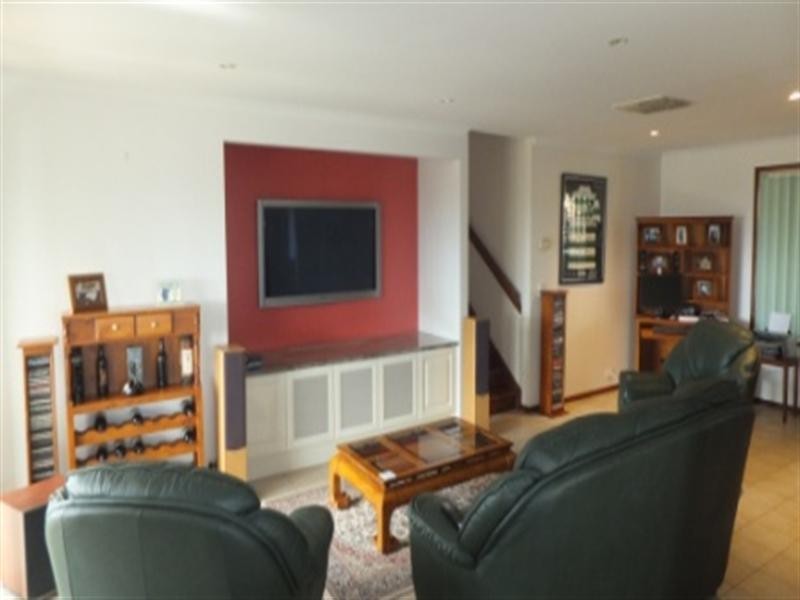 12 Alandry Court, Hillbank SA 5112