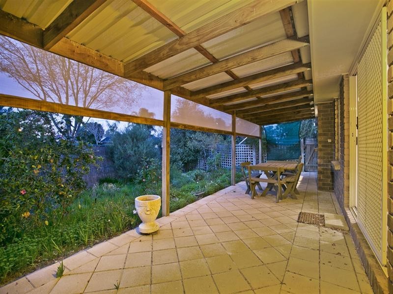 72 Kew Drive, Oakden SA 5086