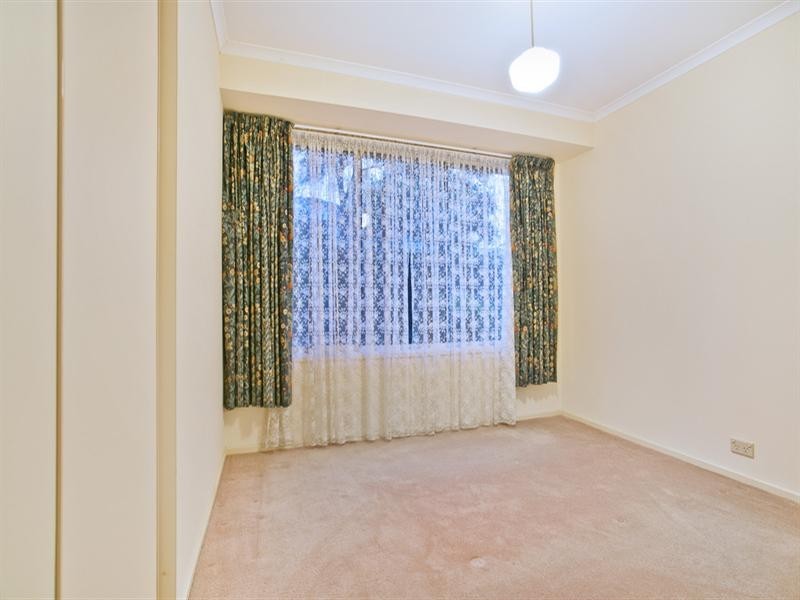 72 Kew Drive, Oakden SA 5086