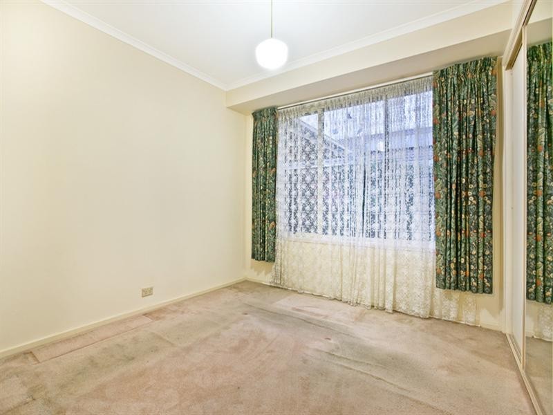 72 Kew Drive, Oakden SA 5086