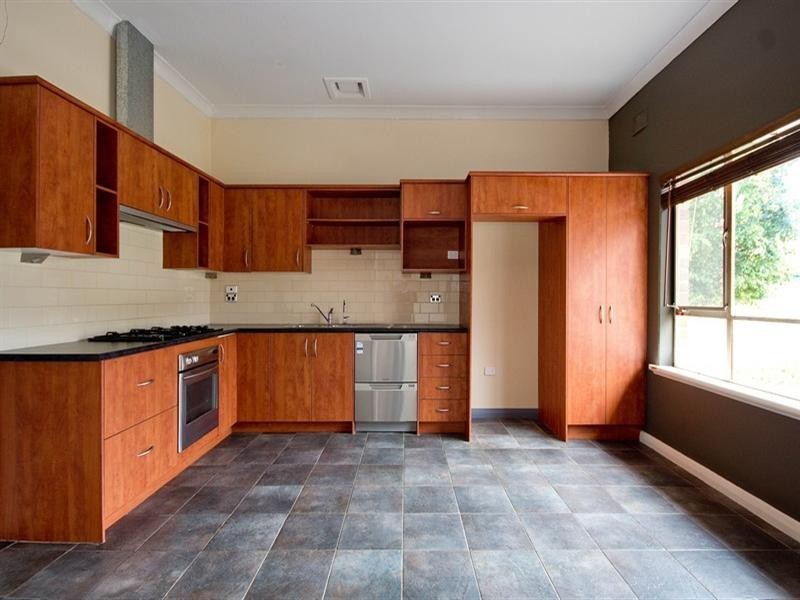 22 Selkirk Avenue, Clearview SA 5085