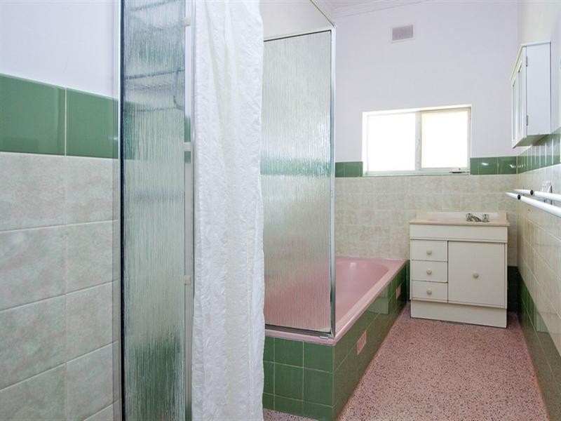 22 Selkirk Avenue, Clearview SA 5085