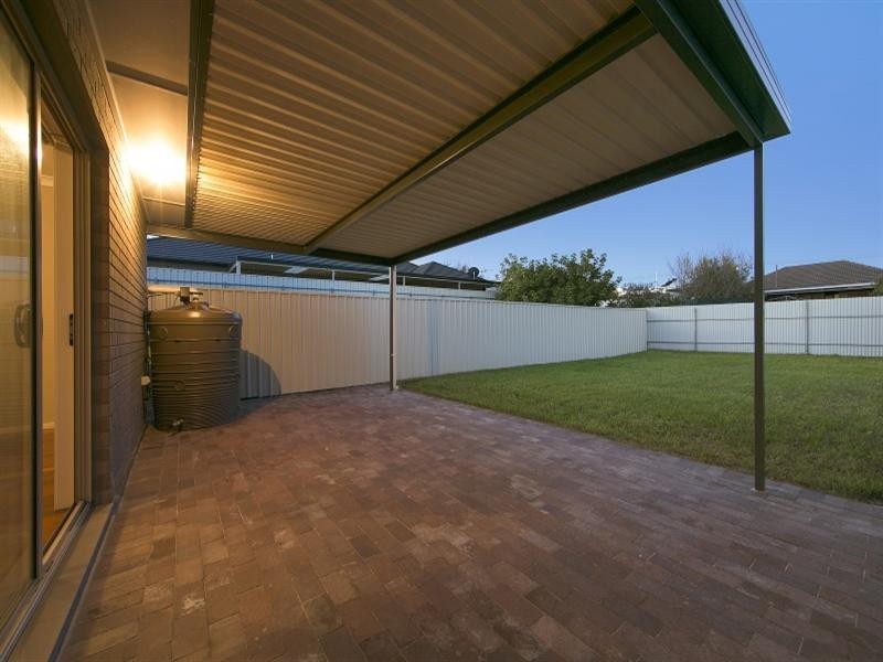 36 Hillsea Avenue, Clearview SA 5085