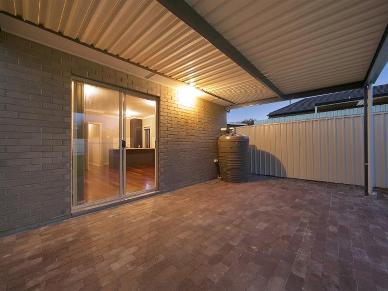 36 Hillsea Avenue, Clearview SA 5085