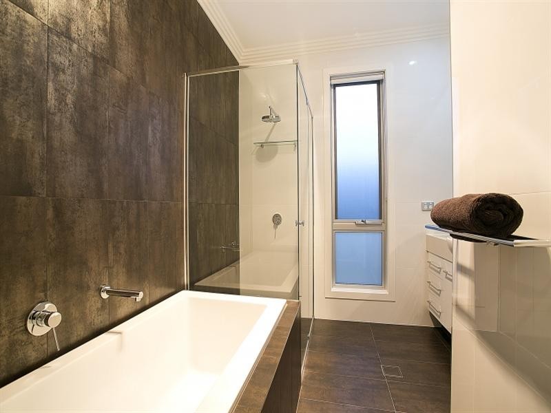 1 Lindley Road, Greenacres SA 5086