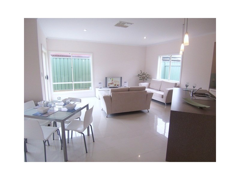 14 Dutton Avenue, Mawson Lakes SA 5095