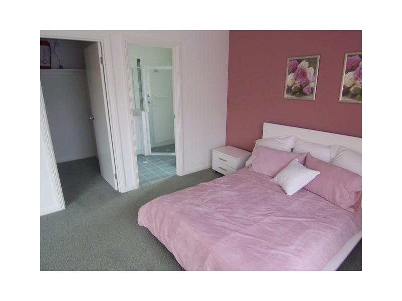 14 Dutton Avenue, Mawson Lakes SA 5095