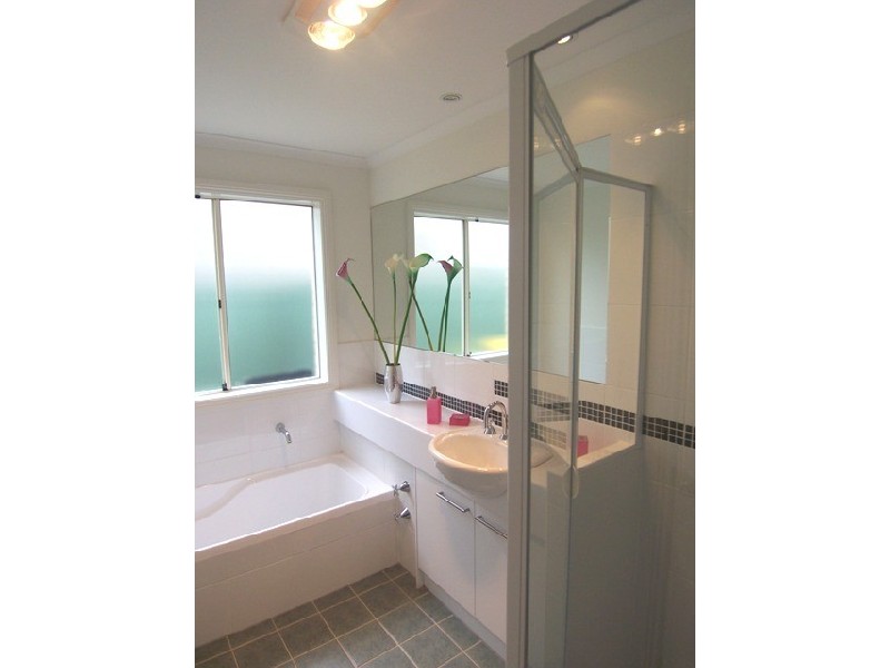 14 Dutton Avenue, Mawson Lakes SA 5095