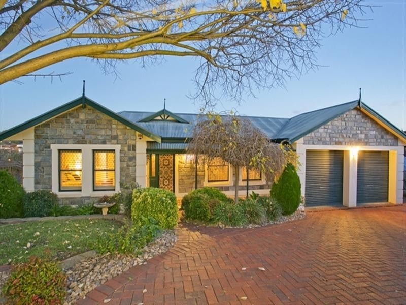 63 Thornton Drive, Greenwith SA 5125