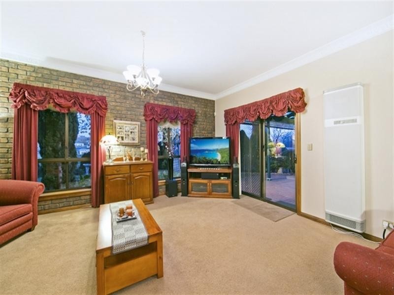 63 Thornton Drive, Greenwith SA 5125