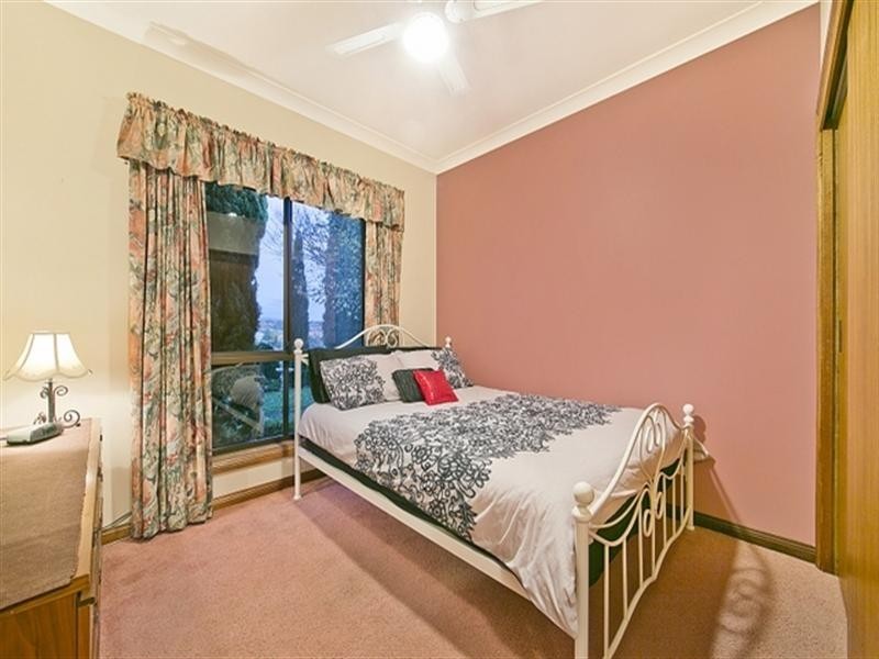 63 Thornton Drive, Greenwith SA 5125