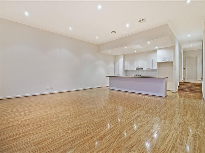 5a John Street, Hillcrest SA 5086