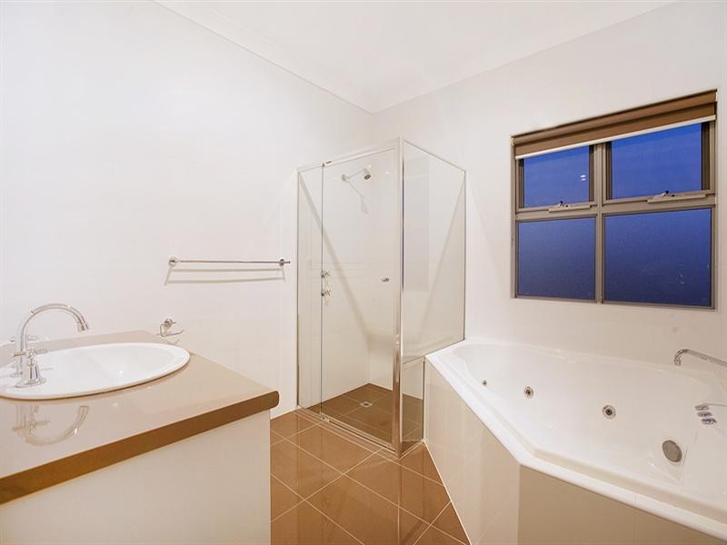 5a John Street, Hillcrest SA 5086