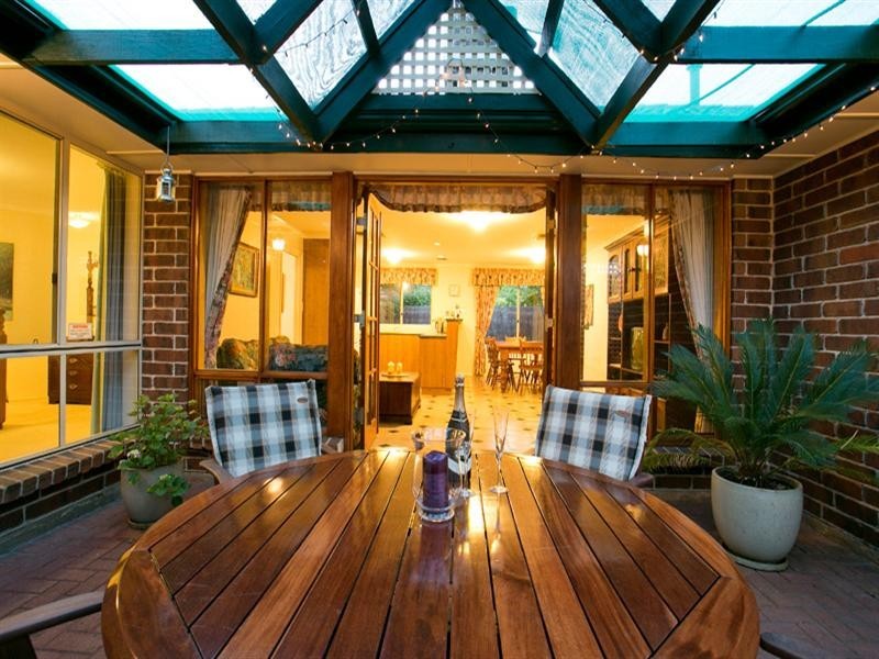 1 Farnborough Street, Oakden SA 5086