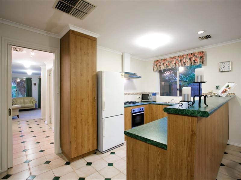 1 Farnborough Street, Oakden SA 5086