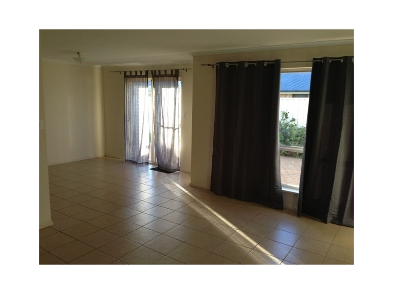 13 Blossom Court, Direk SA 5110