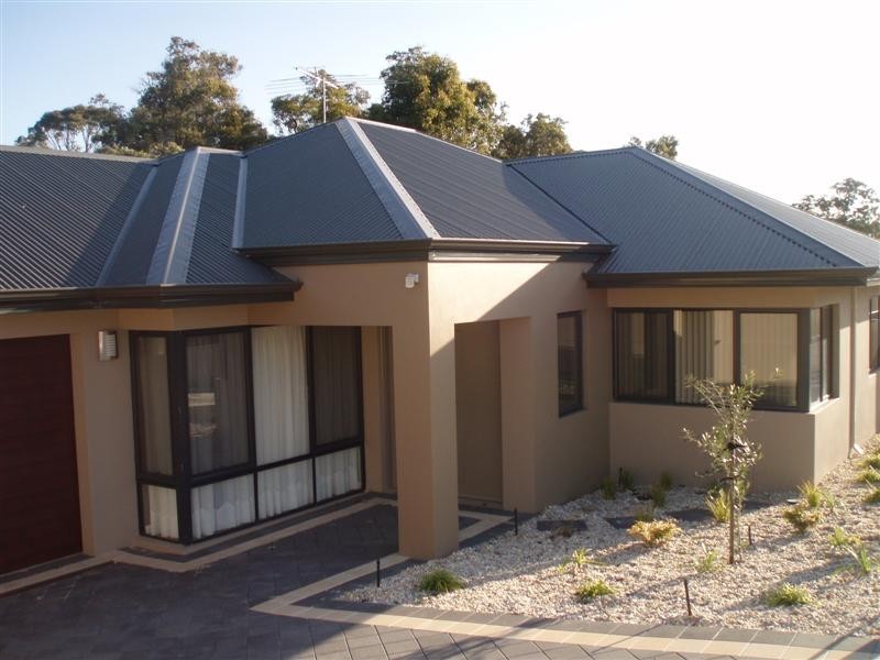 10 Birchgrove Court, Bibra Lake WA 6163