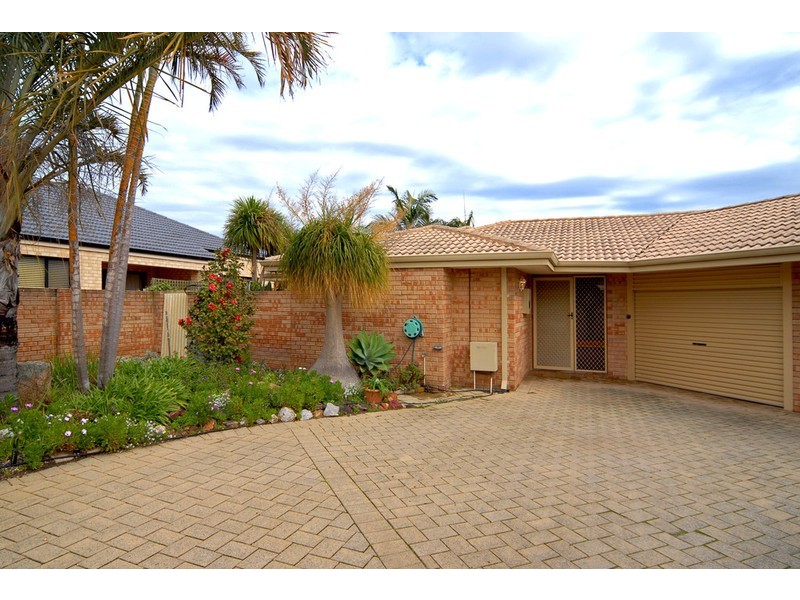 3/129 Stock Road, Attadale WA 6156