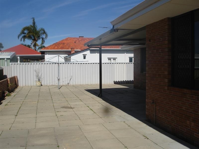 560 ROCKINGHAM ROAD (Spearwood), Munster WA 6166