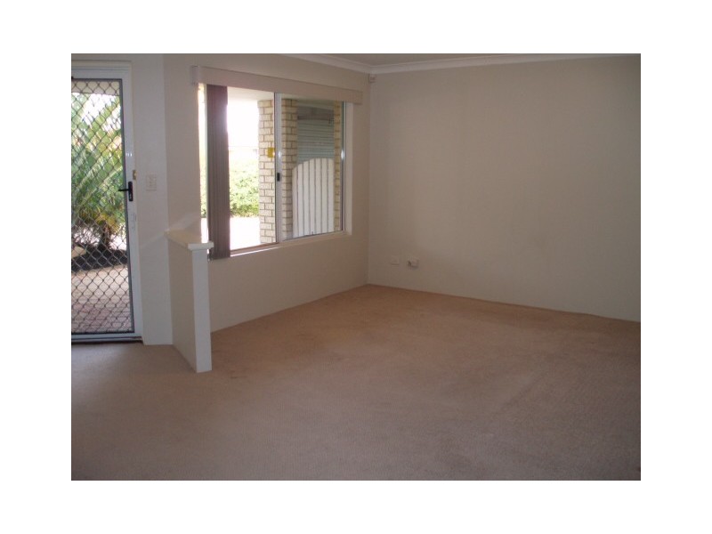 5 Carlhausen Close, Atwell WA 6164