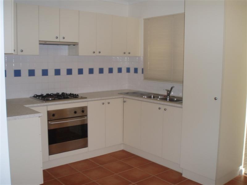 3/30 Friar John Way, Coolbellup WA 6163