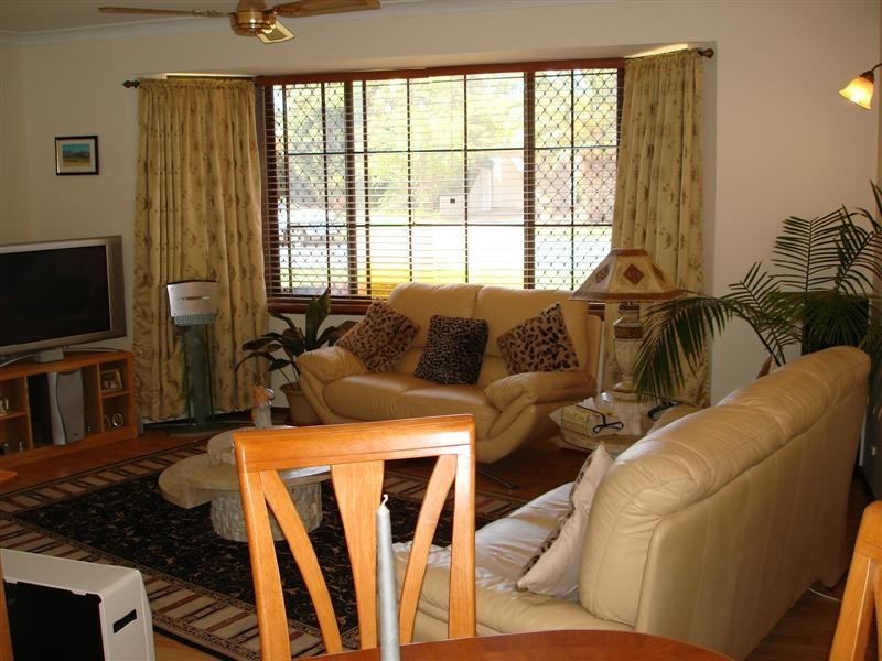 9 Marlene Way, Bibra Lake WA 6163