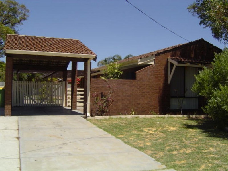 7 Pelican Ramble, Yangebup WA 6164