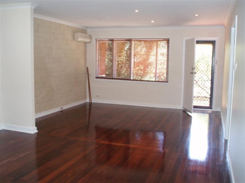 4A MENAS Place, Coolbellup WA 6163