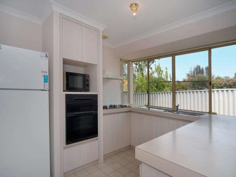 37b Slater Court, Kardinya WA 6163