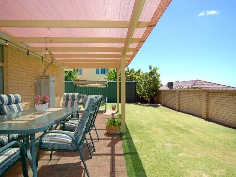 60 Riley Road, Kardinya WA 6163