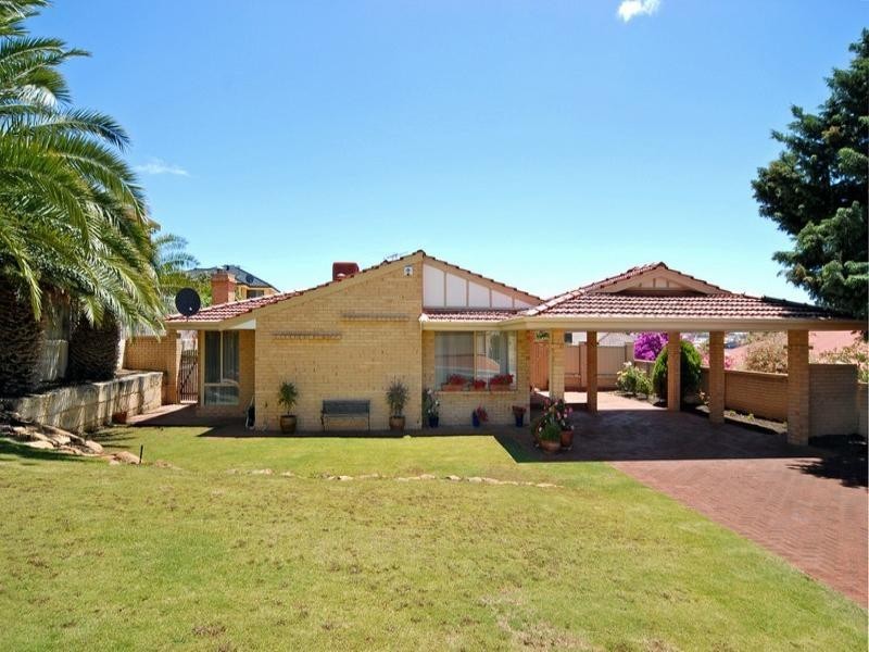60 Riley Road, Kardinya WA 6163