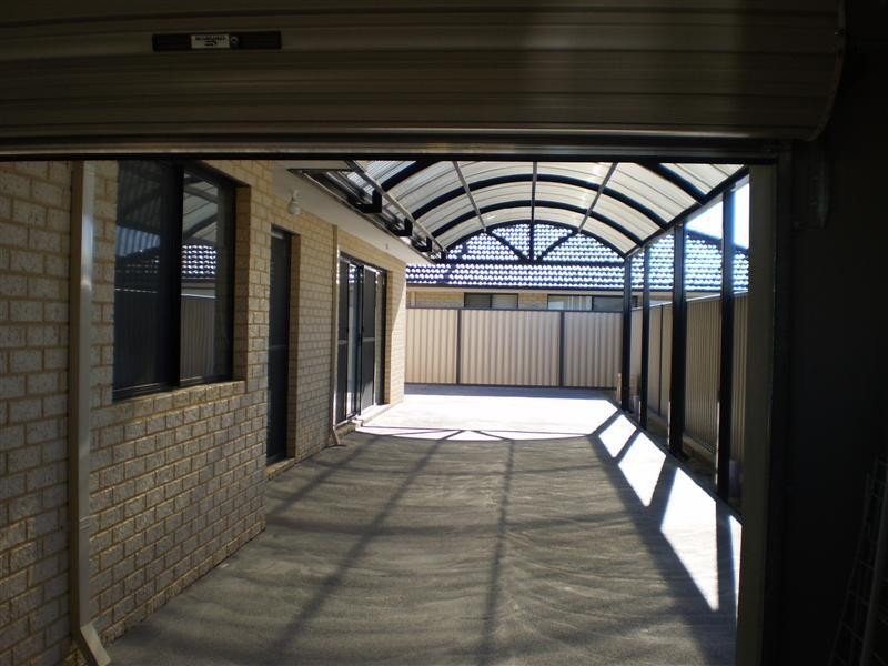 8 Weymouth Pass, Aubin Grove WA 6164
