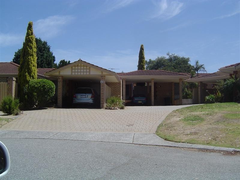 8/4 MORROW Mews, Kardinya WA 6163