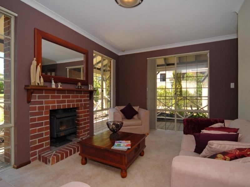 72 Riley Road, Kardinya WA 6163