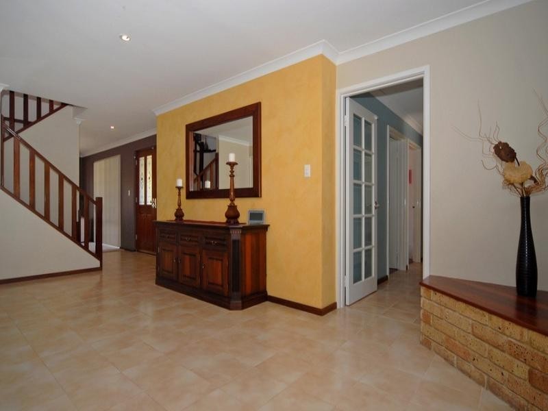 72 Riley Road, Kardinya WA 6163