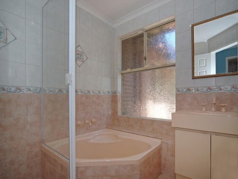 72 Riley Road, Kardinya WA 6163