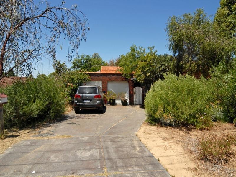 14 Cameron Way, Kardinya WA 6163