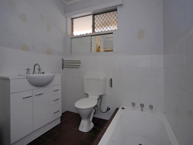 14 Cameron Way, Kardinya WA 6163