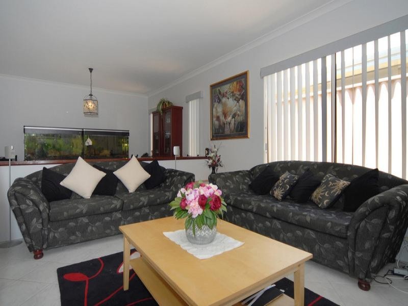 18 Antill Street, Willagee WA 6156