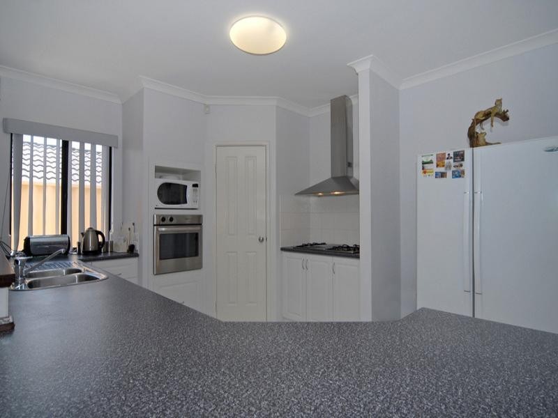 18 Antill Street, Willagee WA 6156