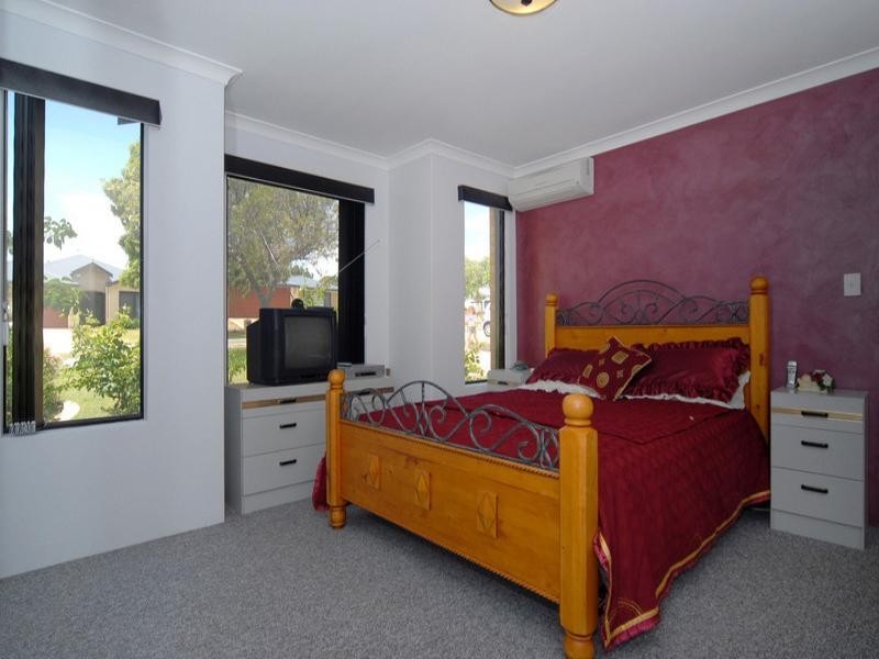 18 Antill Street, Willagee WA 6156