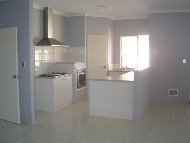 5 Gillen Way, Success WA 6164