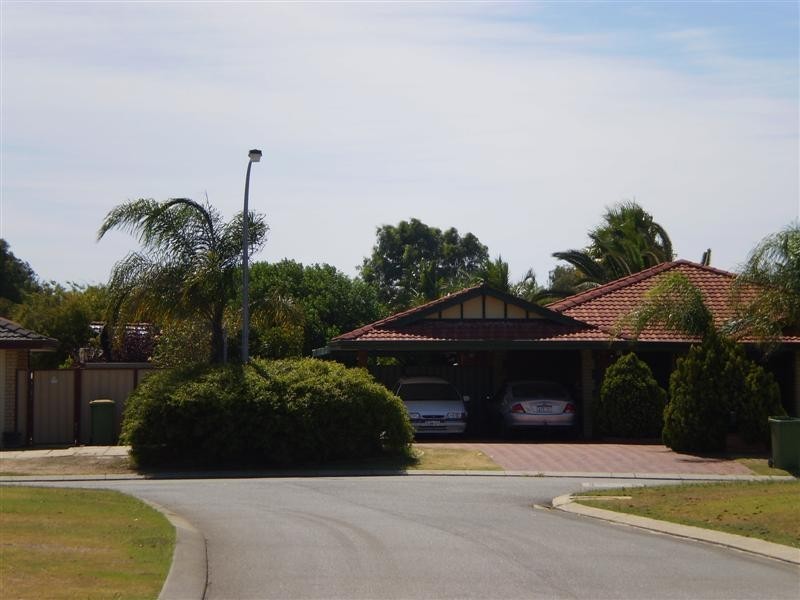 10 DALEY Close, Atwell WA 6164